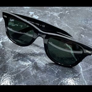 Ray-Ban Wayfarer